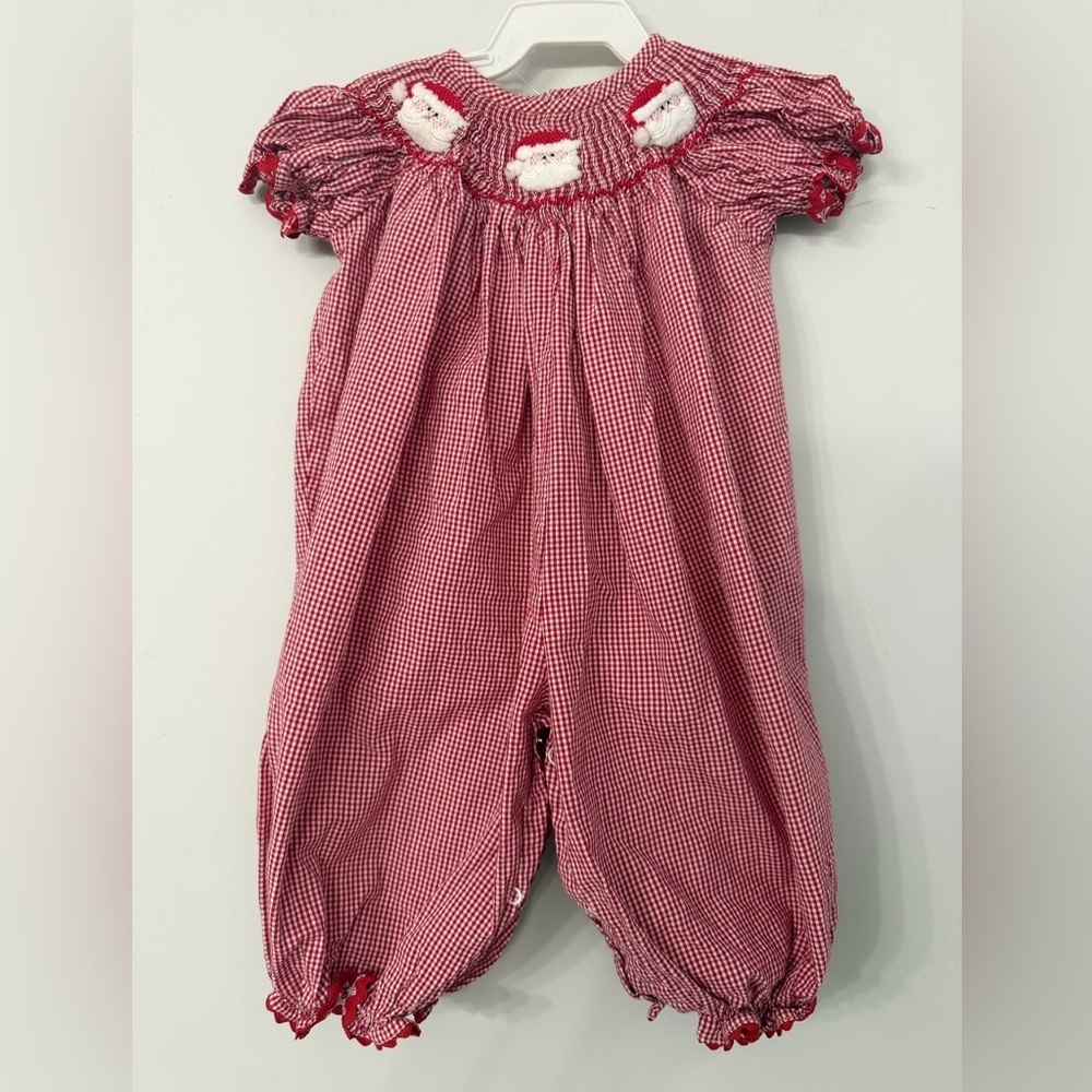 Classic Whimsy 9 Month Infant Red White Gingham Smocked Santa Snap Leg Onesie